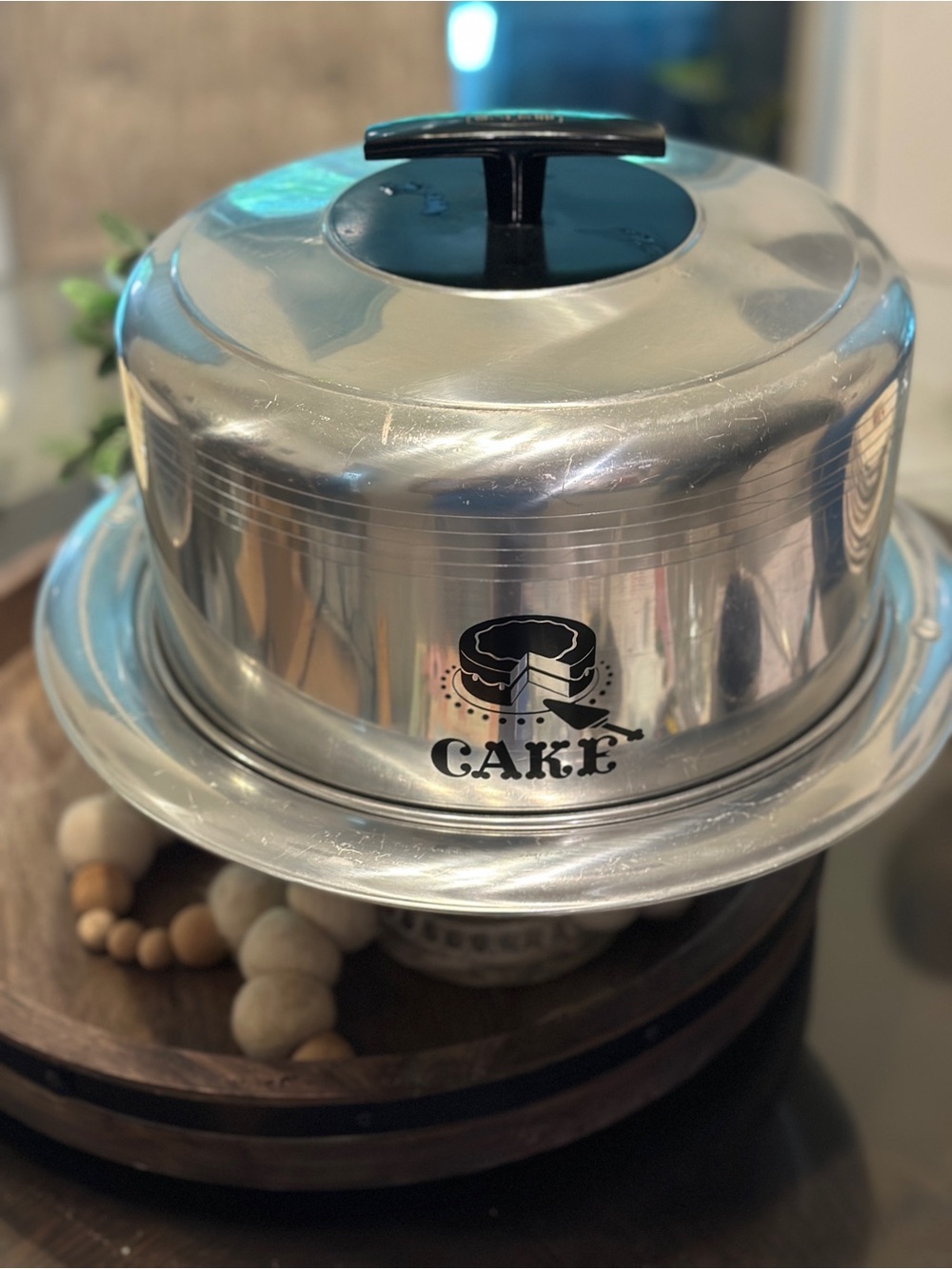 Vintage 1950’s Westbend Cake Carrier / Server